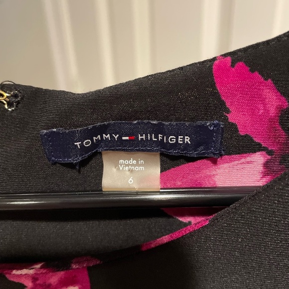 Tommy Hilfiger Floral Dress - Picture 4 of 4